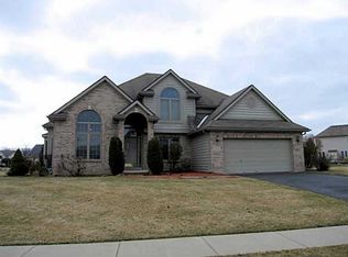 3101 Stonegate Dr, Maumee, OH 43537