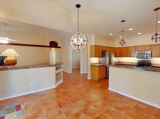 1442 N Bank Swallow Rd, Green Valley, AZ 85614