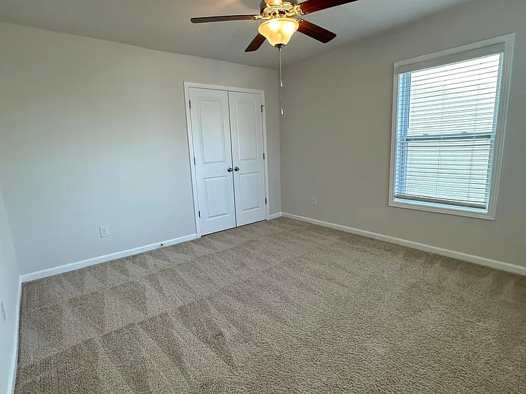 509 Yellow Fox Rd — Photo 18