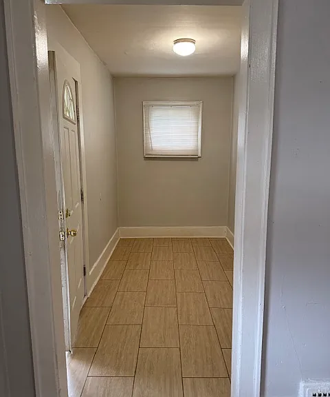 708 Highland St #1 — Photo 3
