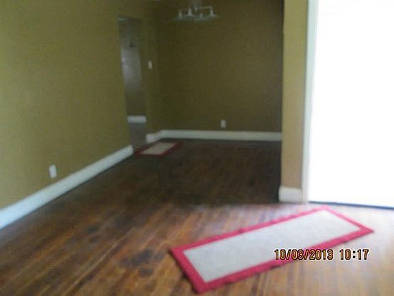 3rd image of 24722 Bluffton Dr