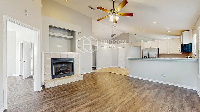 1064 Moosehead Dr — Photo 7