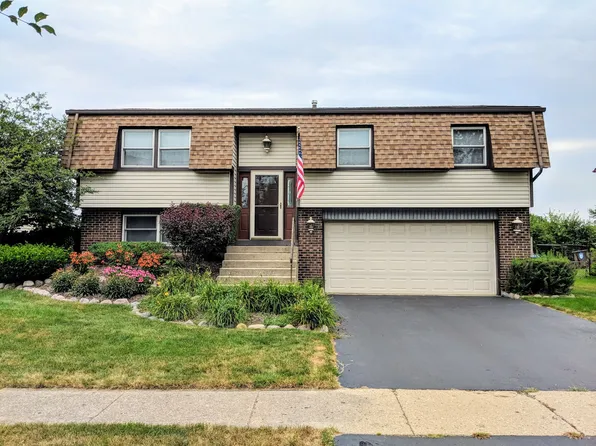 1751 President St, Glendale Heights, IL 60139