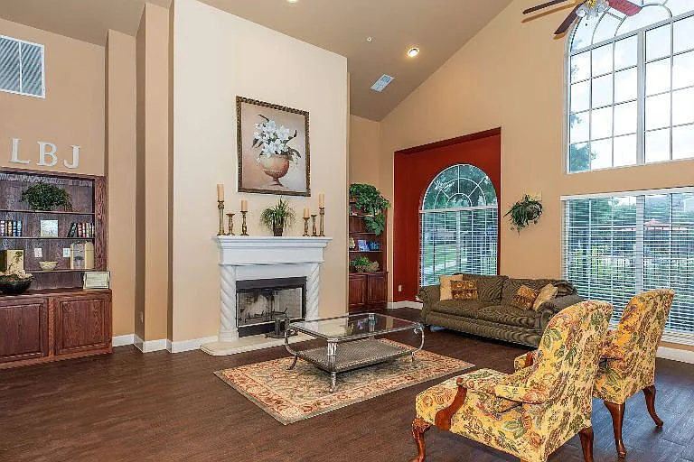 LBJ Garden Villas — Photo 10