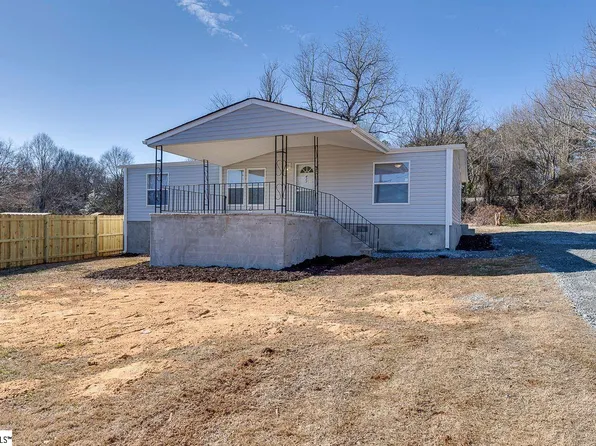 422 Sims Chapel Rd, Spartanburg, SC 29306