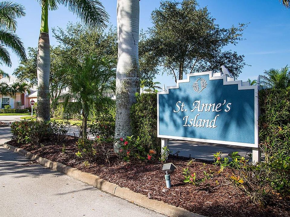 1st image of 715 Saint Annes Ln