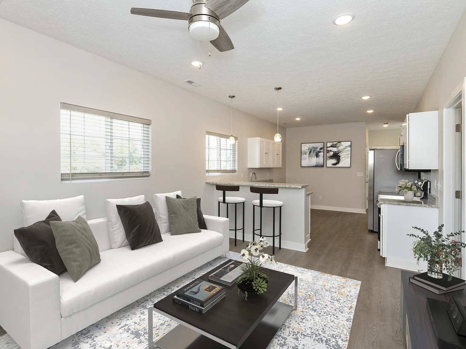 2 bed, 1104 sqft, $1,750 — Photo 2