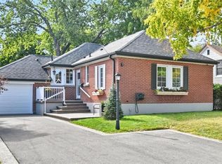 7 Avalon Ave, Hamilton, ON L8G 1X4
