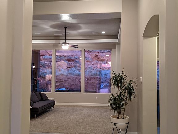 5th image of 1078 N Montana Ln