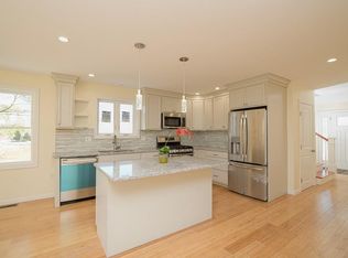 67 Main St #B, Carver, MA 02330