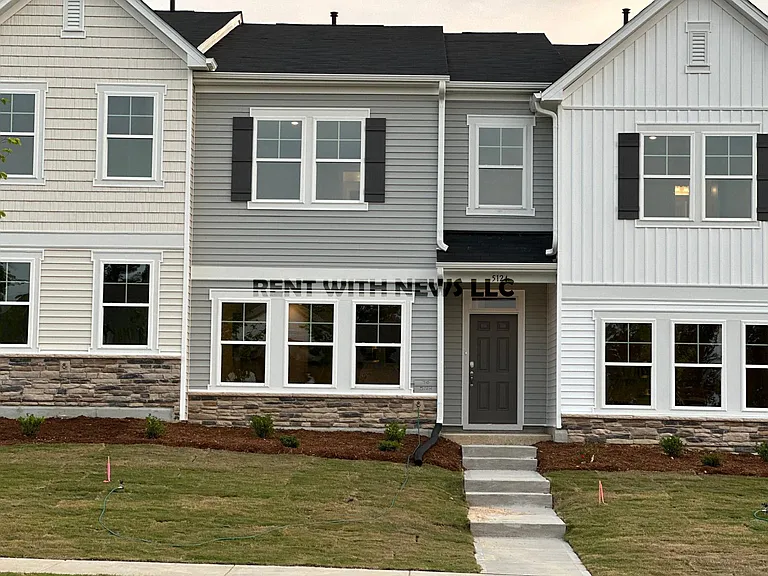 5124 Anamosa St — Photo 2