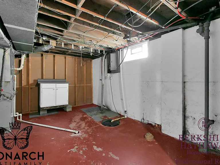 3159 Stephen Dr S — Photo 46