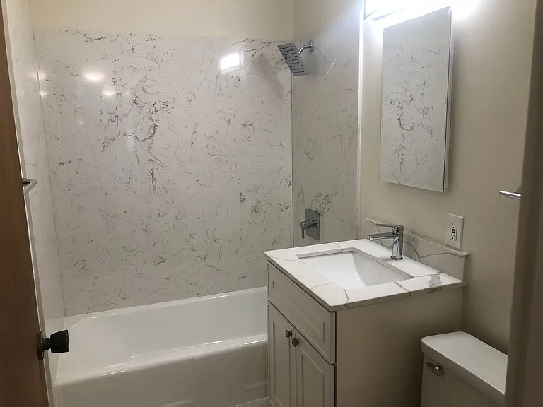 2428 Ellsworth St #204 — Photo 14