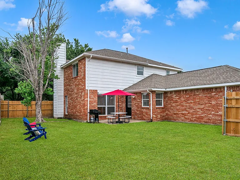 600 Ashcrest Ct — Photo 23