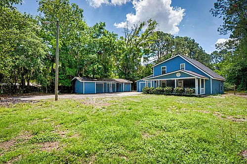 302 Bernard Rd Photo 1