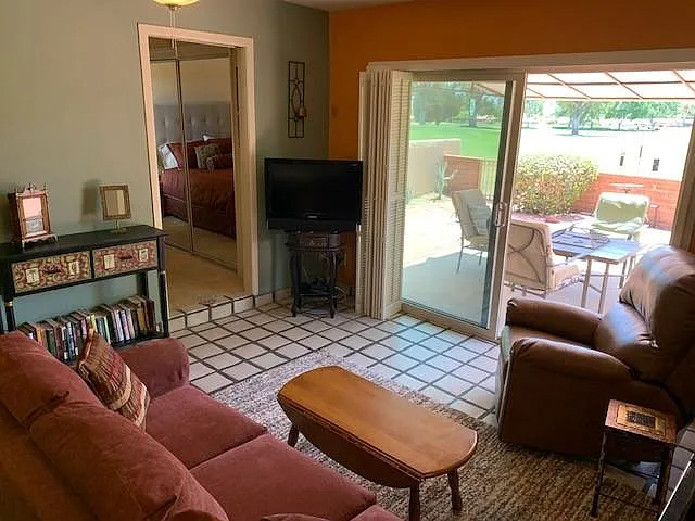 1106 N Abrego Dr — Photo 14
