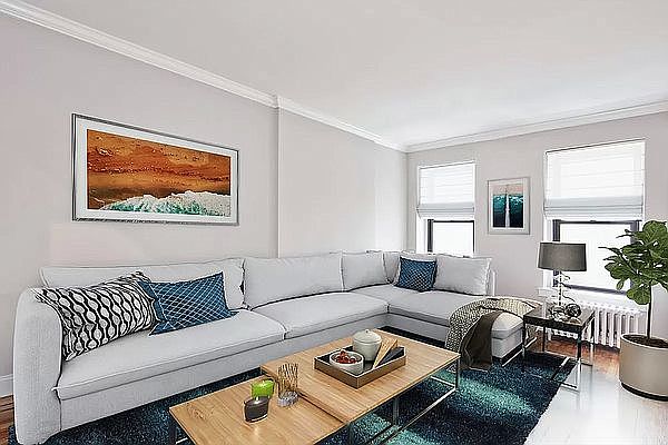 1st image of 37 King St APT 3H