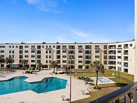 5th image of 1505 Salter Path Road #418