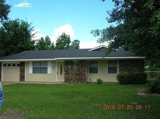 2nd image of 108 Connie Dr