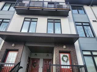 630 Rogers Rd #14, Toronto, ON M6M0B4