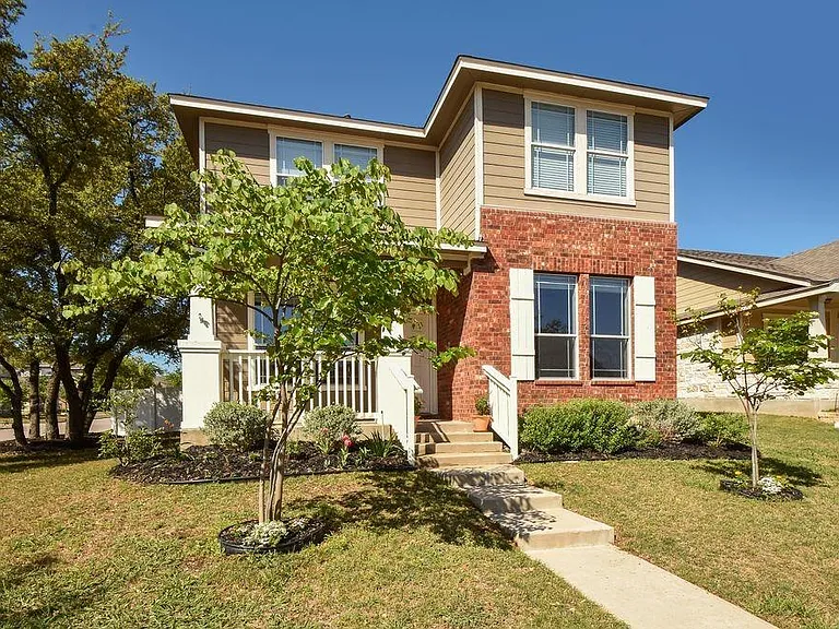 801 Brazos Bend Dr — Photo 3