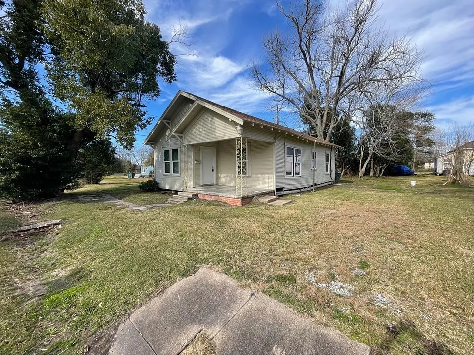724 Orange Ave