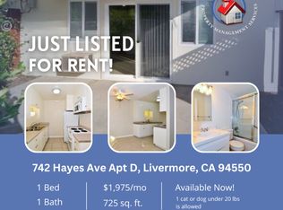 702 Hayes Ave APT D, Livermore, CA 94550