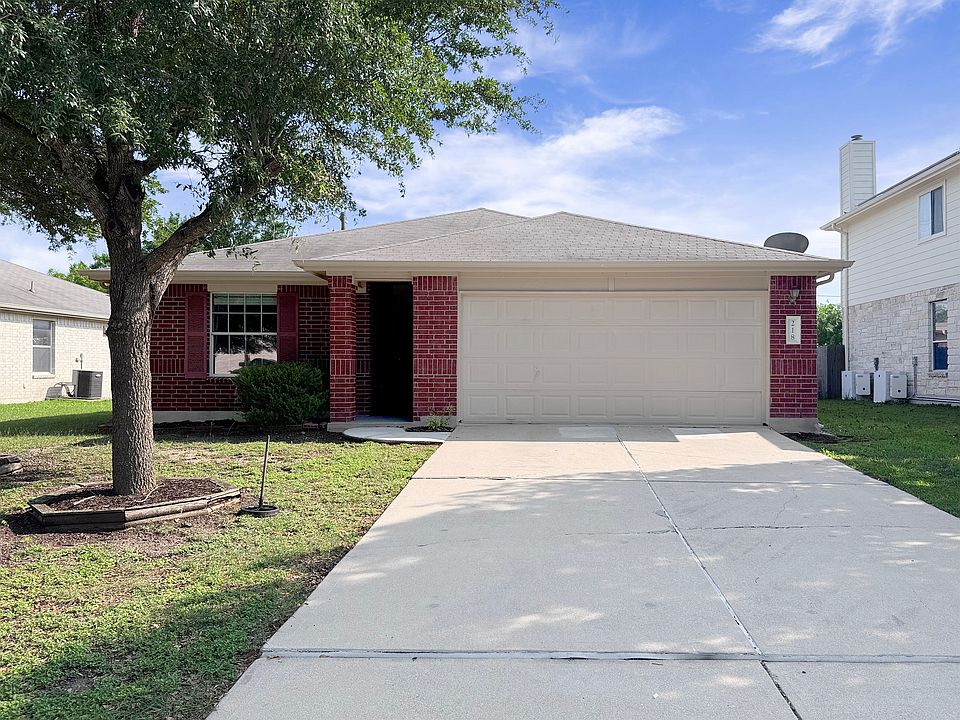 1st image of 218 Mossy Rock Dr