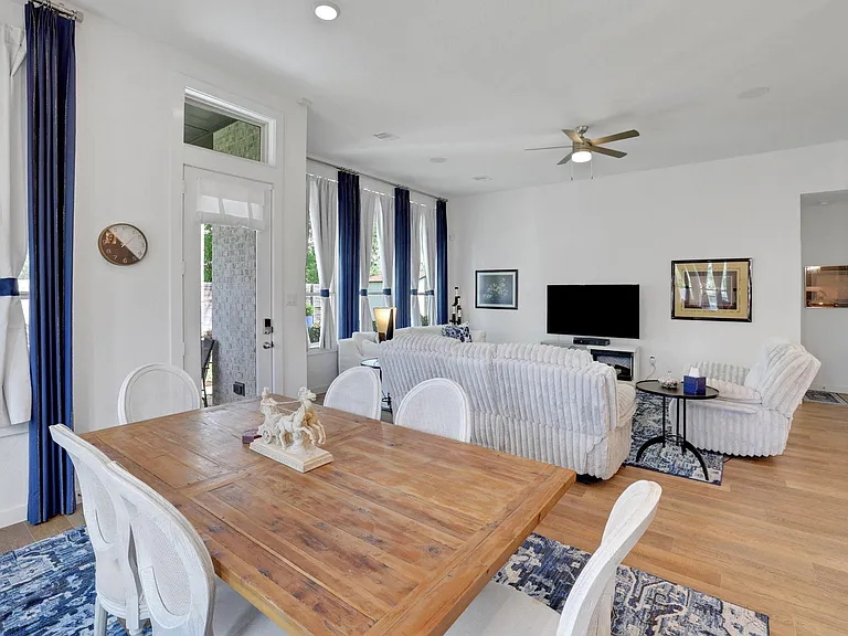 17710 Fernweh Ct — Photo 12