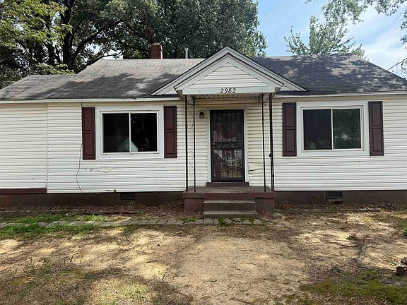 3rd image of 2982 Kingston St