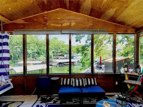 175 Irontown Circle, Roach, MO 65787
