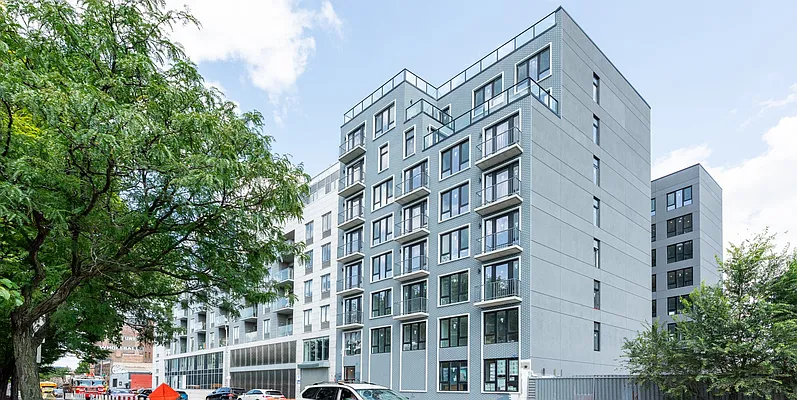 Rented by Nooklyn NYC LLC | media 80