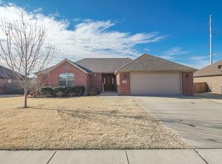 450 Sorrento Dr, Centerton, AR 72719