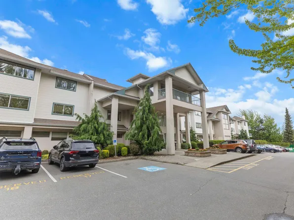 1755 Salton Rd #205, Abbotsford, BC V2S 7C5