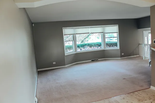 1491 Kathleen Way — Photo 3