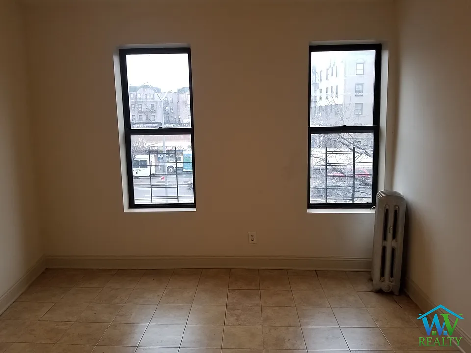 2095 Grand Concourse #O12