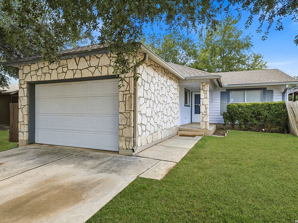 1st image of 9982 MISTY PLAIN DR