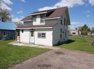 540 3rd St, Taylor, WI 54659