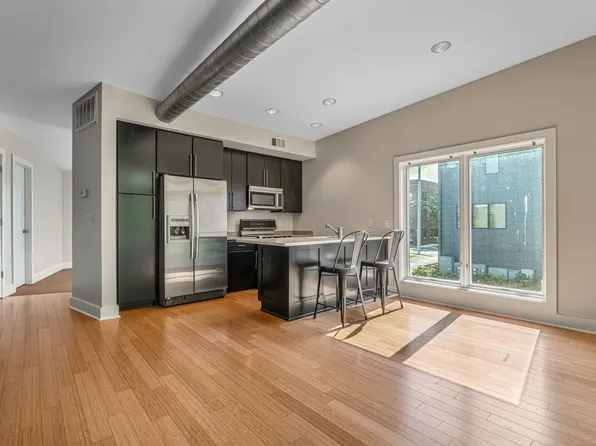 215 S 11th St, Nashville, TN 37206