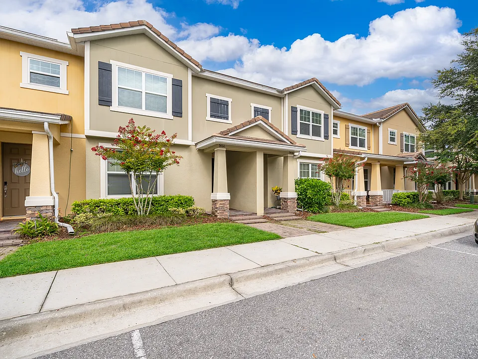 7460 Ripplepointe Way #1