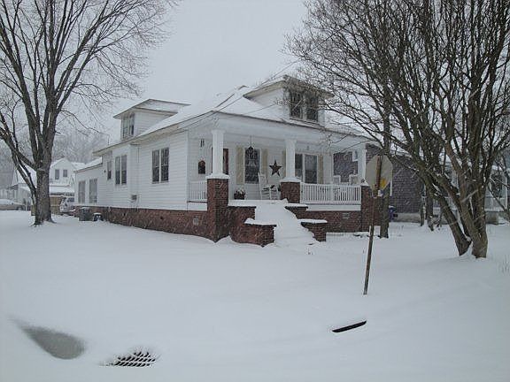 2nd image of 3677 Henrico St