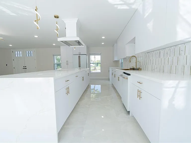 2721 Ingeborg Ct — Photo 11