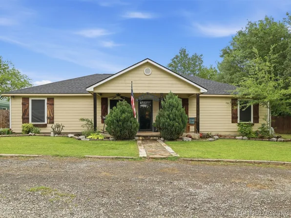 2251 Green Acres Dr, Bokchito, OK 74726