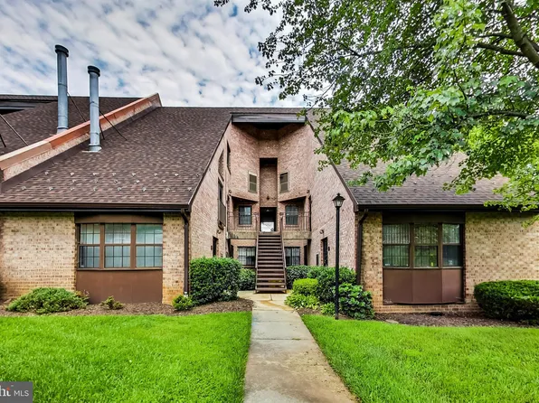 3074 Pineview Ct NE #3074, Washington, DC 20018