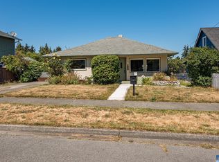 1129 W 8th St, Port Angeles, WA