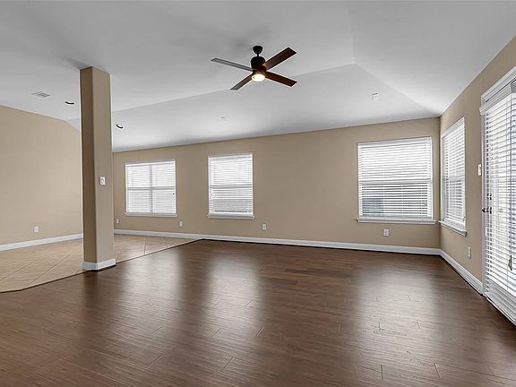 5th image of 20323 Weeping Pine Way