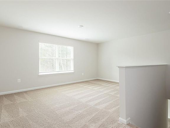 3rd image of 15508 Cedarville Dr