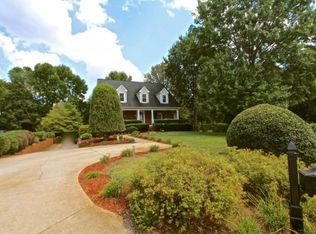 106 Keswick Dr, Advance, NC 27006