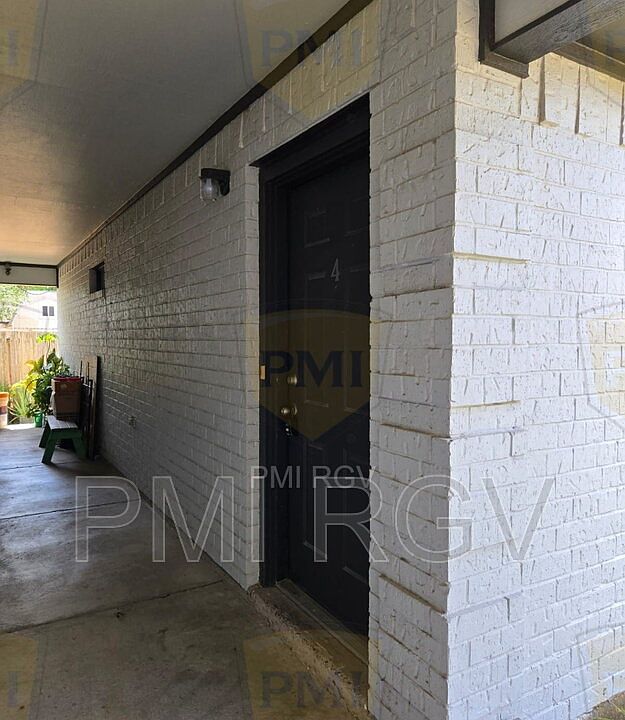 1st image of 2504 N 31st Ln Unit 1