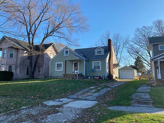 2nd image of 400 Windsor St